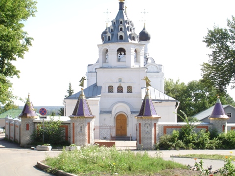 Брянск. Церковь Введения во храм Пресвятой Богородицы