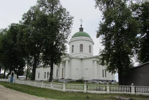 Бытошь. Церковь Покрова Пресвятой Богородицы