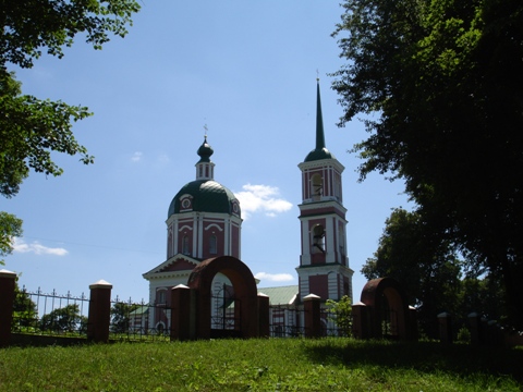 Овстуг. Церковь Успения Пресвятой богородицы