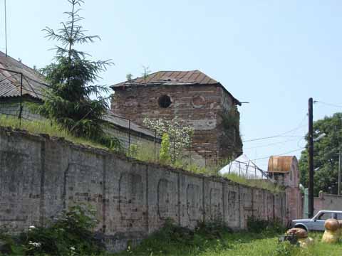 Кветунь. Монастырь Чолнский Спасский